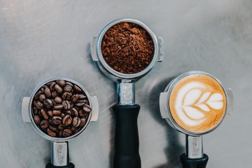 Hvordan skal du kværne dine kaffebønner?