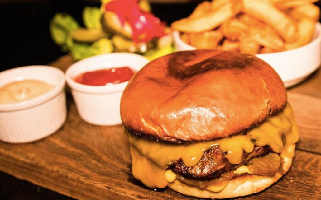 Ps Bar PS Bar & Grill er åbnet på Østerbrogade med fristende nyt koncept - KbhDK