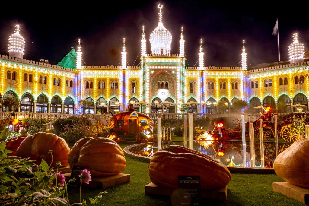 Stig Rossen og Pelle Emil Hebsgaardåbner Halloween i Tivoli d. 12. oktober