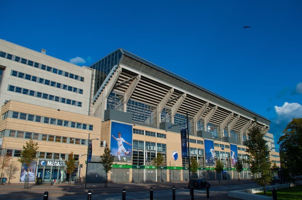 Tag til fodbold i København