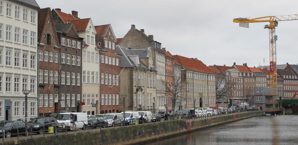 Borgere frygter uro om natten: Københavns Kommune fjerner parkeringspladser i Nybrogade
