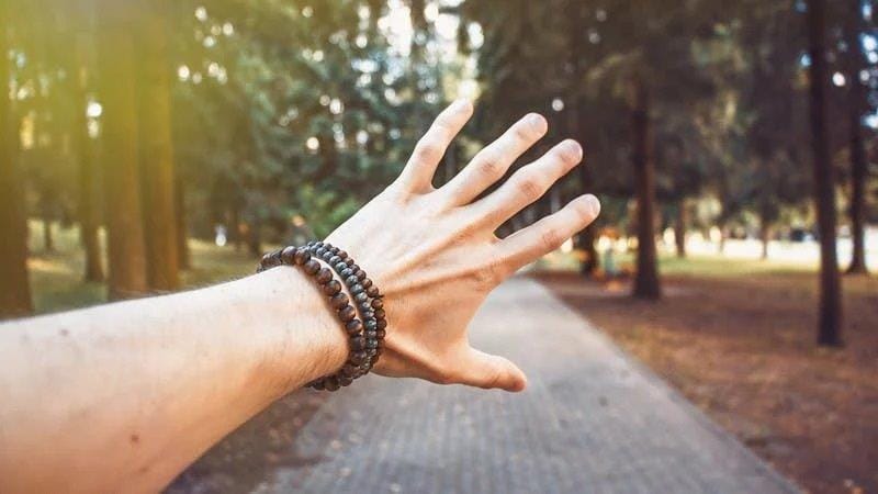 Find masser af flotte armbånd til mænd