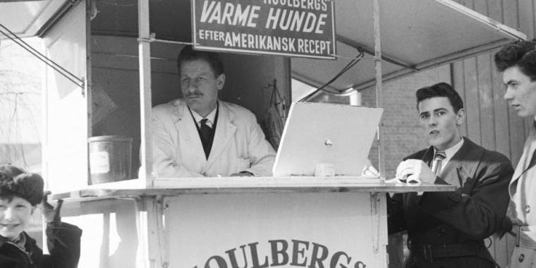 Hurra for franske hotdogs og ristede med det hele: Den danske pølsevogn fylder 97 år i dag