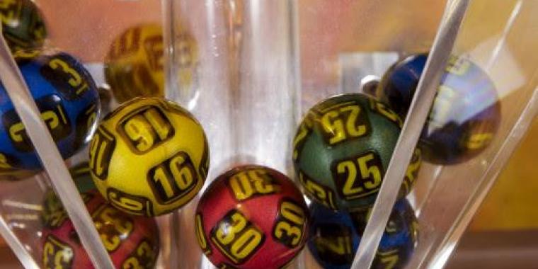 Kvinde fra København vinder én million i Lotto – og bruger dem straks
