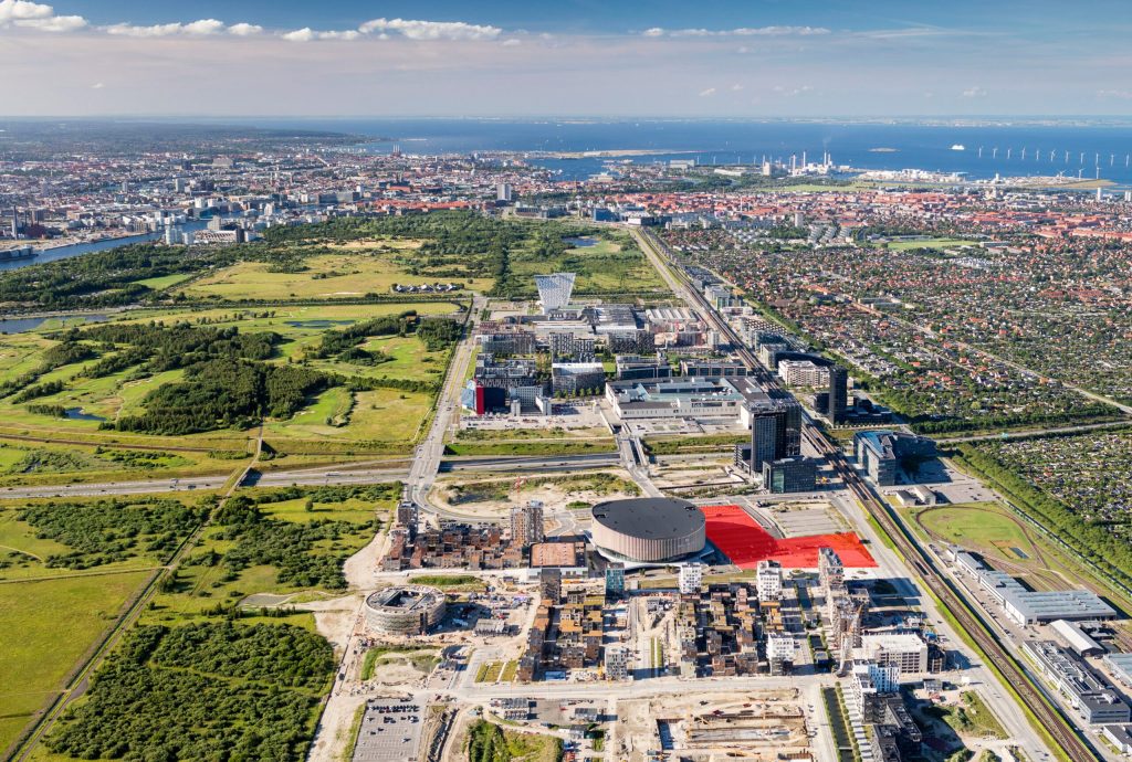 Kommunen køber kæmpe grund ved Royal Arena: 400 boliger, skole og svømmehal på vej