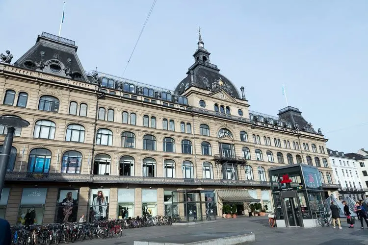 Magasin satser på ejendomme og flere investeringer: ”Magasin er blot en del af noget større”