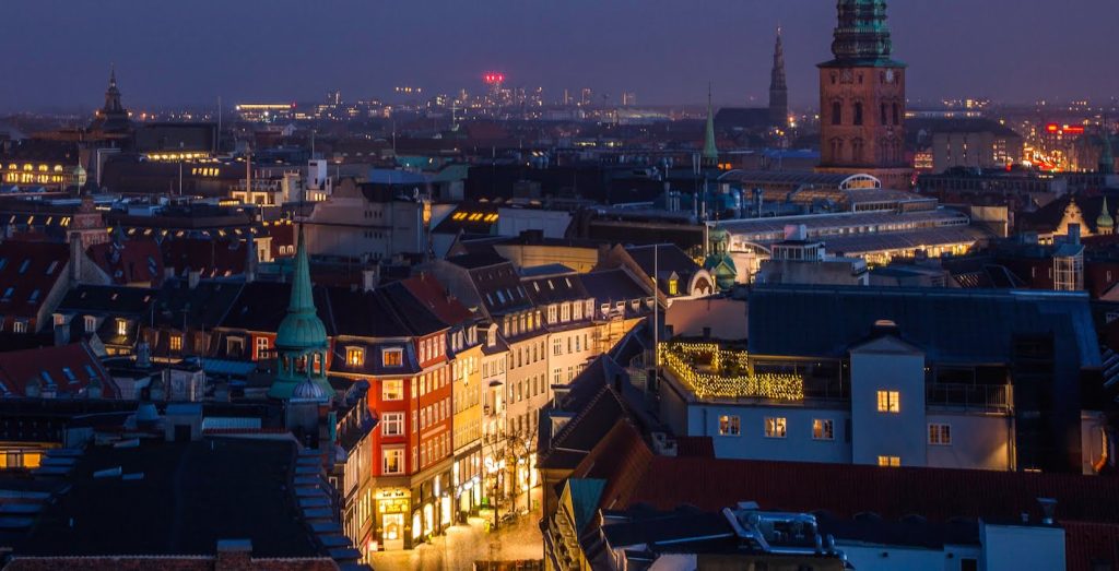 DMI deler foto af sjældent naturfænomen over København – kan du se det?