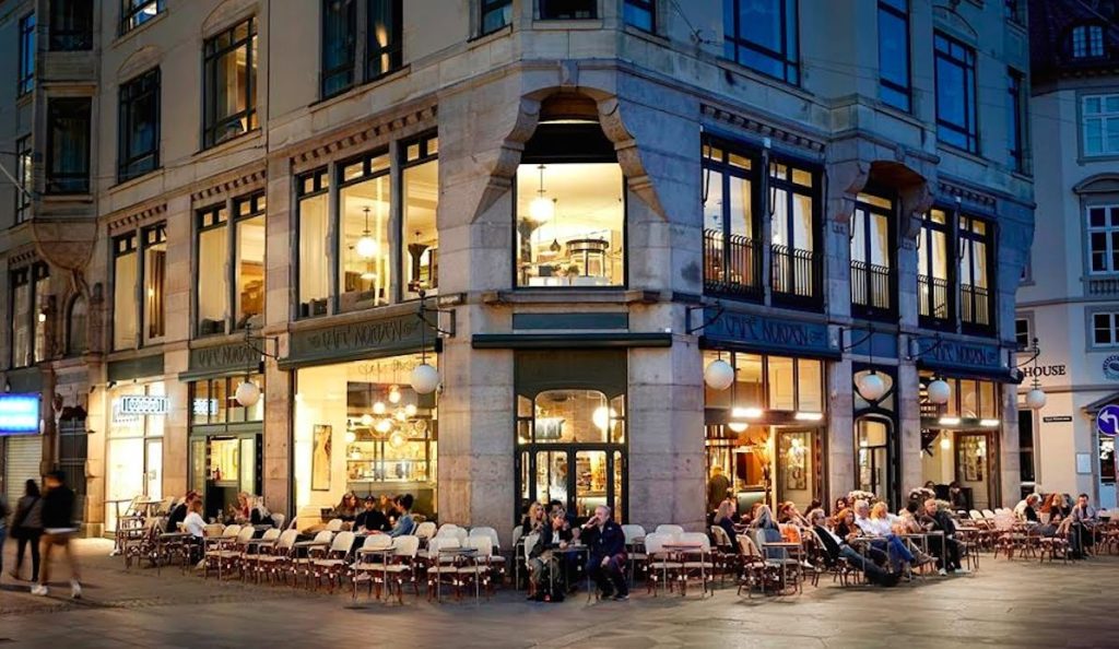 Efter 25 år på Strøget: Café Norden åbner i Tivoli Food Hall