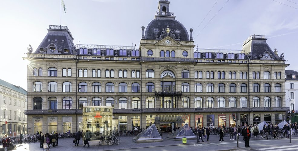 Tillykke til den gamle dame på Kongens Nytorv: Magasin du Nord fylder 150 år