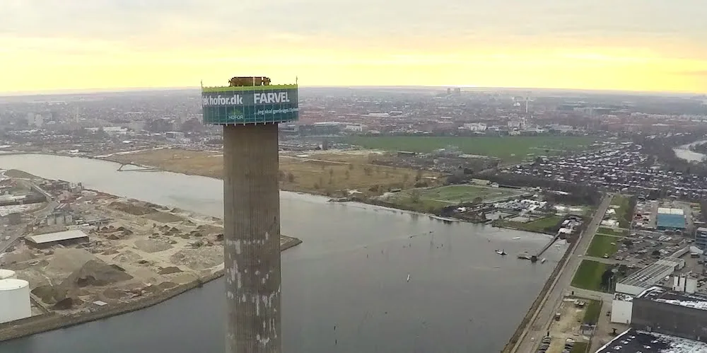 Københavns Kommune laver vildt genbrug: Kæmpe skorsten på Amager rives ned og genbruges i Sydhavnen