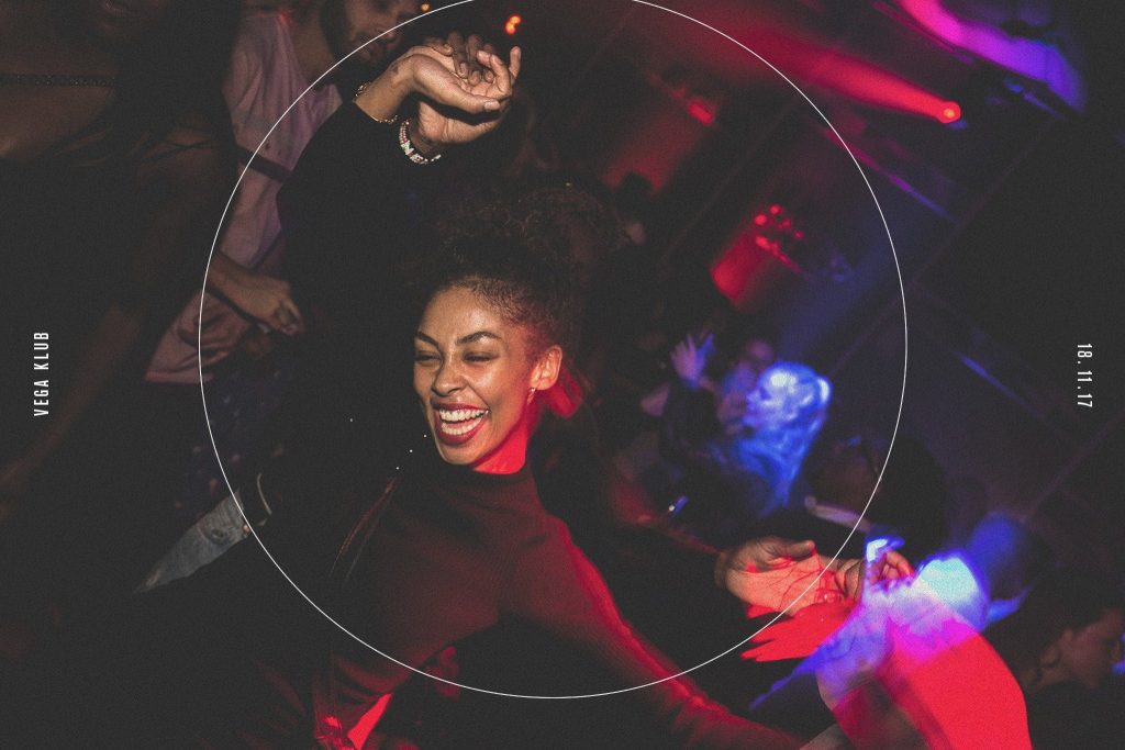 90’er-brag i Vega på Vesterbro: Dans dig svedig til nostalgisk hiphop og R&B natten lang