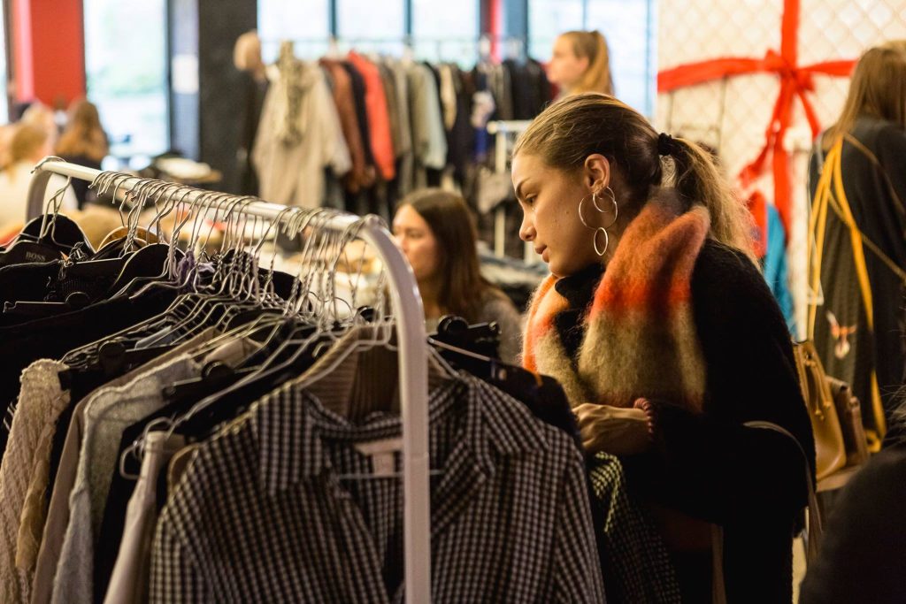 Veras rykker indenfor på Vesterbro: Shop billigt genbrugskluns i WestMarket